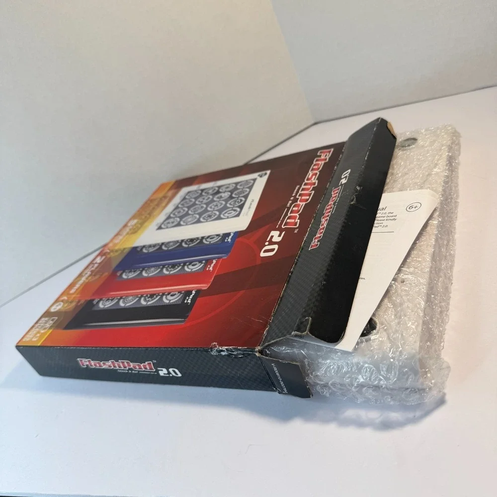 FlashPad 2.0 Touch N Go! 5 Games In One White One or Two Players Open Box 2012